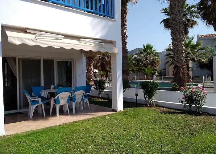 Semesterbostad Blue Oasis Maisonette *