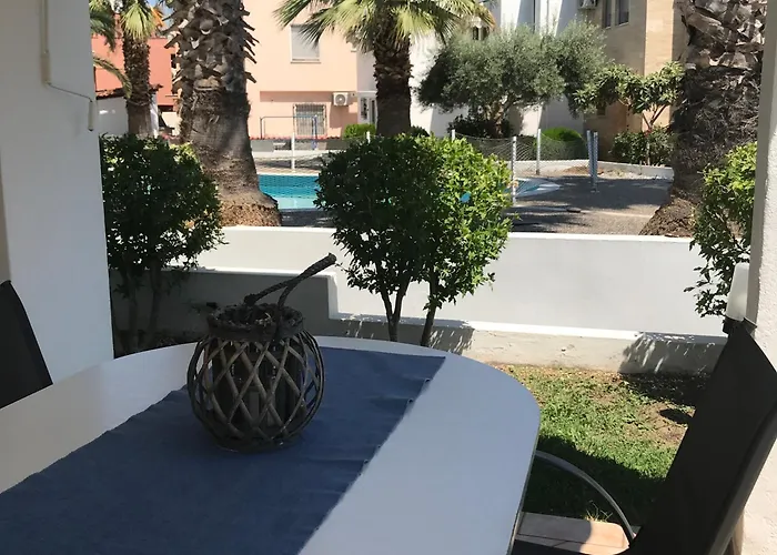 Semesterbostad Blue Oasis Maisonette Nea Iraklitsa